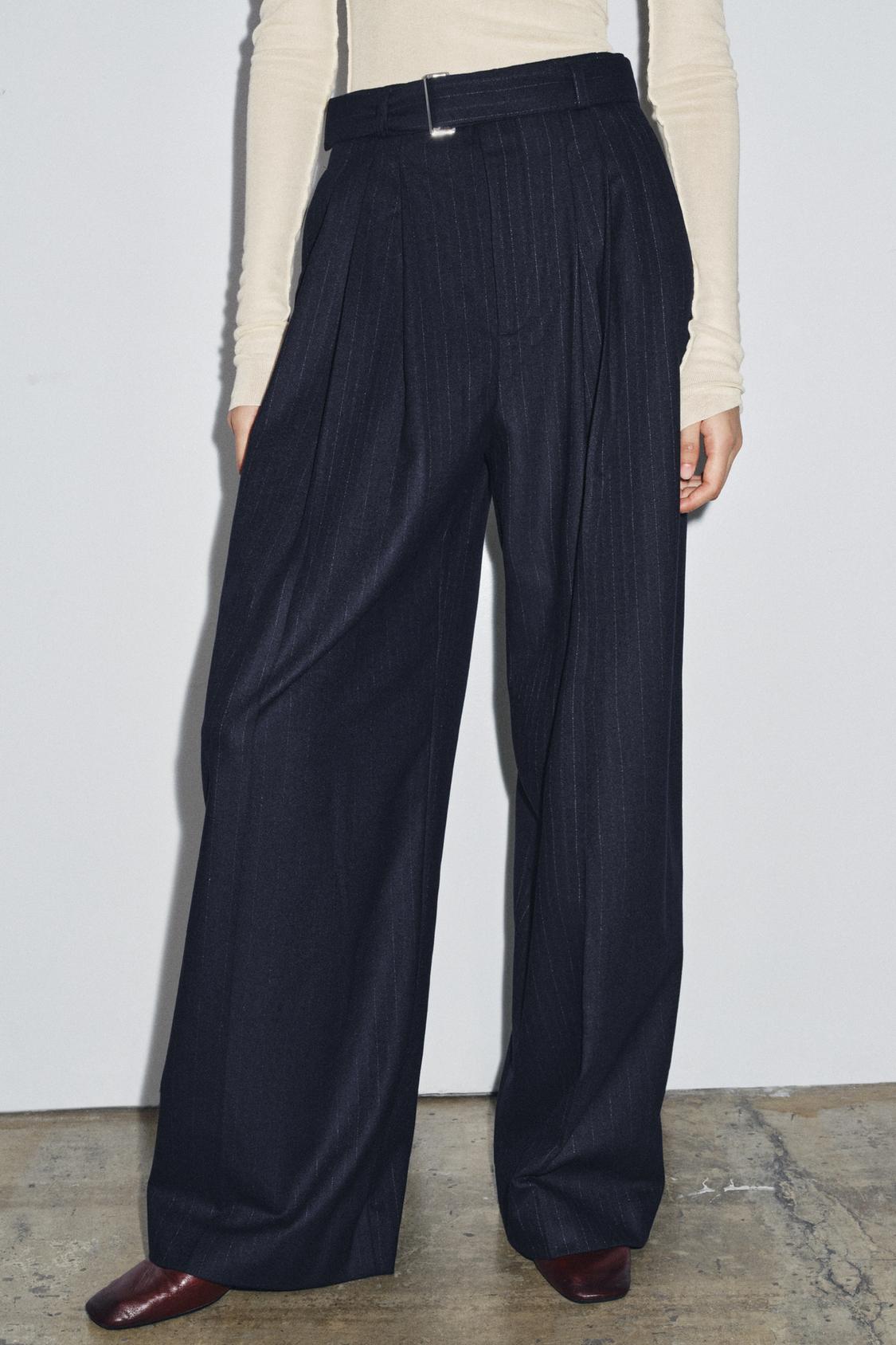 Pantalon à rayures diplomatiques avec ceinture