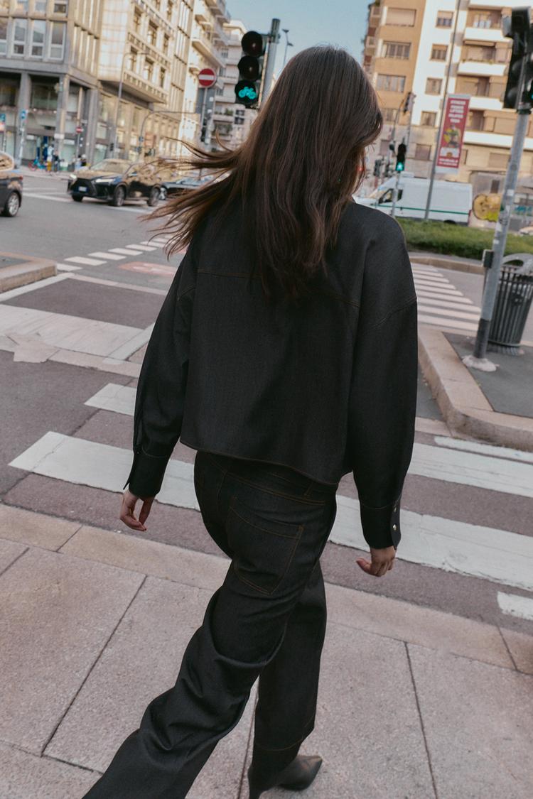 Chemise oversize à surpiqûres contrastées